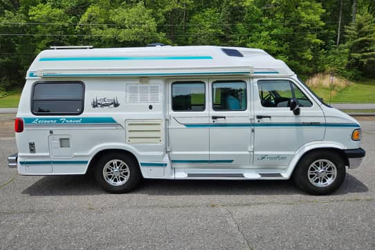 1995 Dodge Ram Van B350 Leisure Travel RV Conversion